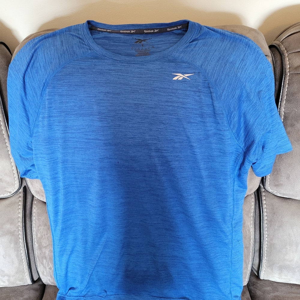 Reebok Men's Blue Athletic Shirt